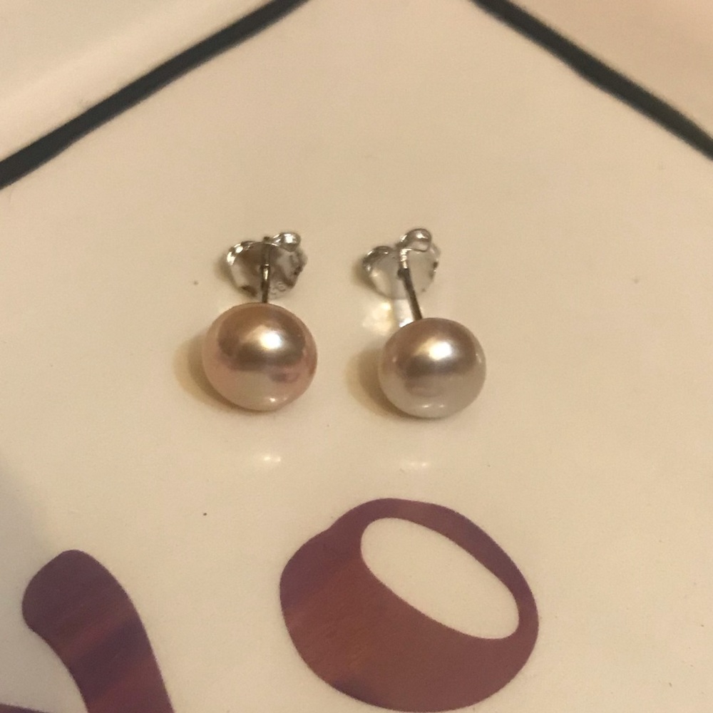 Sterling Silver Freshwater Studs